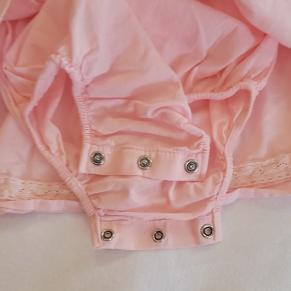Catherine Malandruno 6-9M Pink Baby Dress with Embroidered Details - Picture 6 of 7